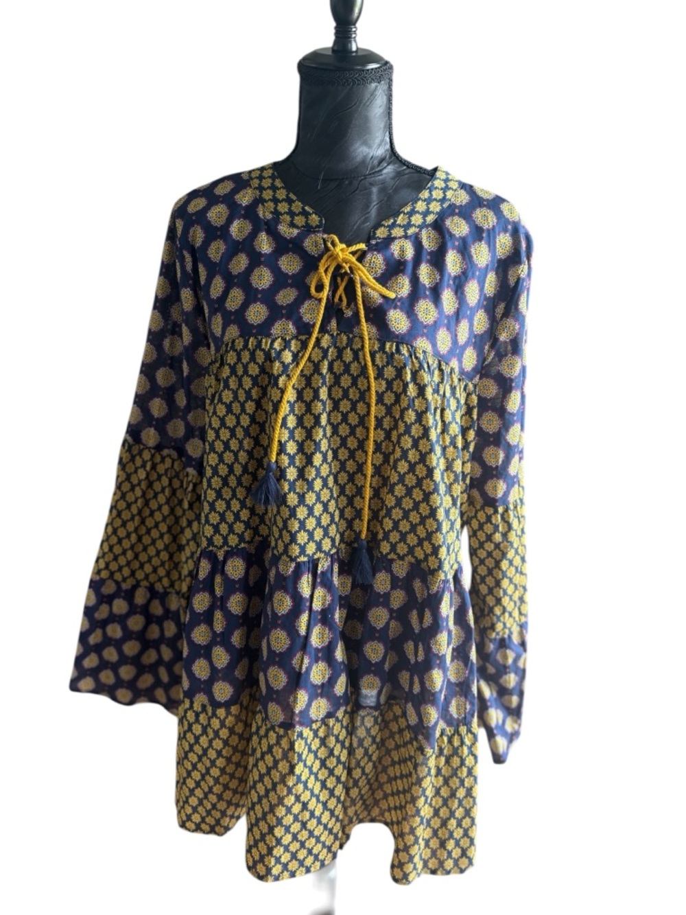 Earthbound Trading Co Boho Peasant Top XL Navy Yellow Floral Tunic Tassel